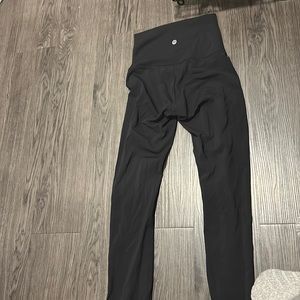 Black lululemon leggings